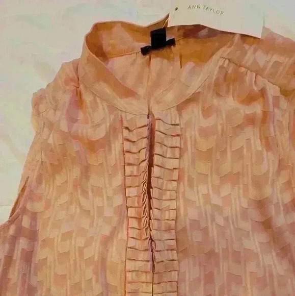 NWT ANN TAYLOR SLEEVELESS TOP​ - Picture 5 of 7